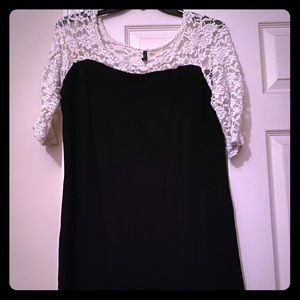 Black and white boutique dress never worn